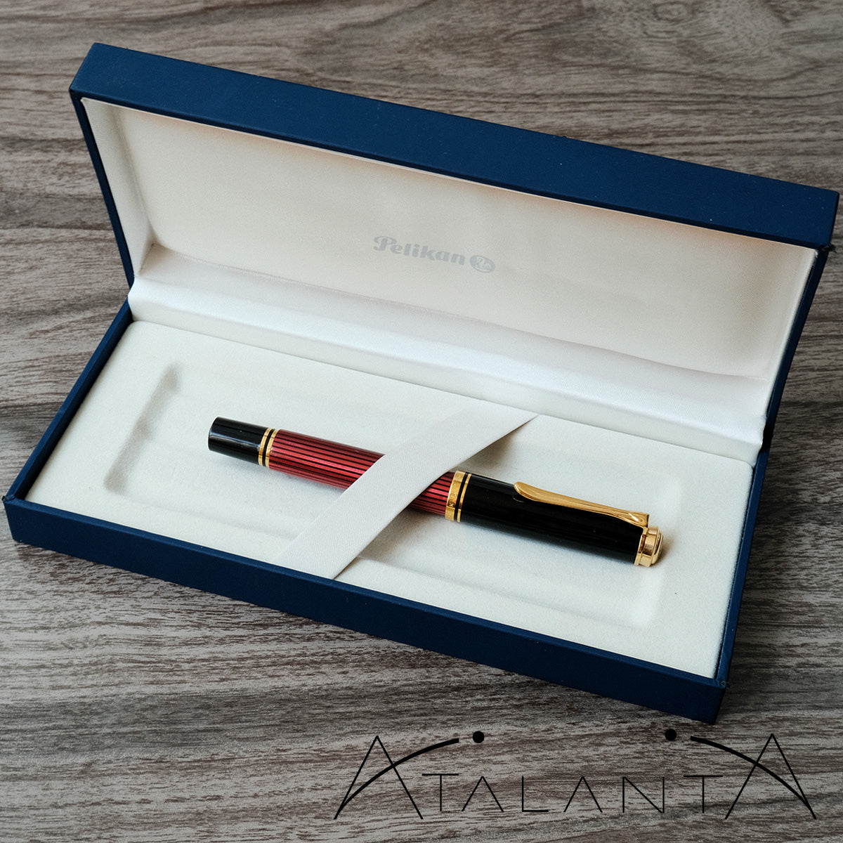 Pelikan Souverän M400 Red Stripe